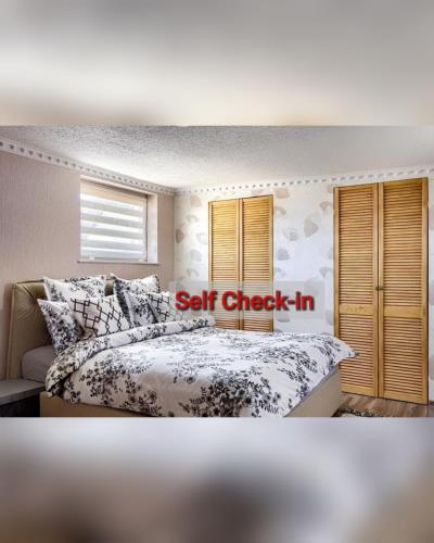 Cama, Modern Studio Central Self Chek-in in Centru