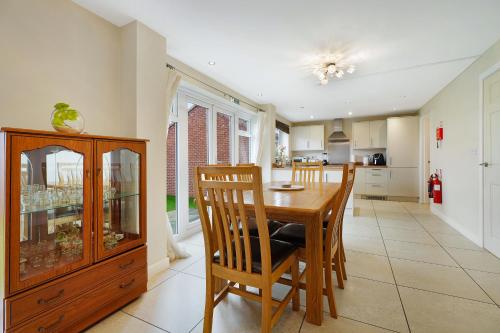 Folly Lodge in Barnsley
