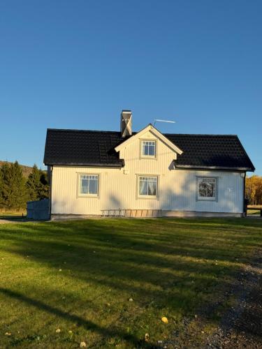 Vista exterior, Myrlund Gård (Myrlund Gard) in Evenes