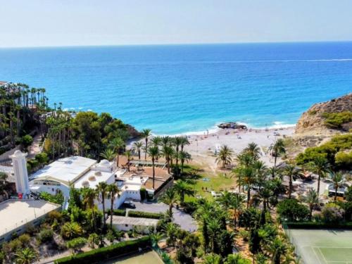 Moderno Estudio en resort Eurotennis frente al mar