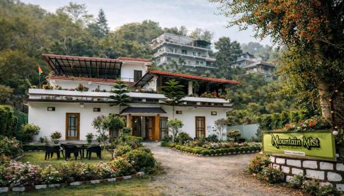 Bhimtal Home Stay Inn – khách sạn tại Bhimtal