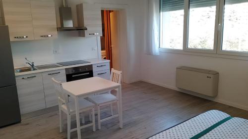 Kitchen, Guest House Il Colibri' in Savena