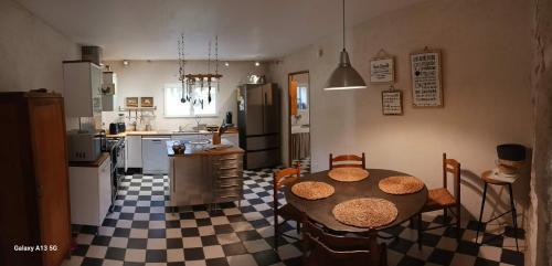 Konyha, Le petit mas en provence avec piscine in Barbentane