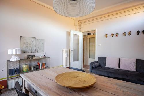Tilda - design in the historic center in Ντεσεντζάνο Ντελ Γκάρντα