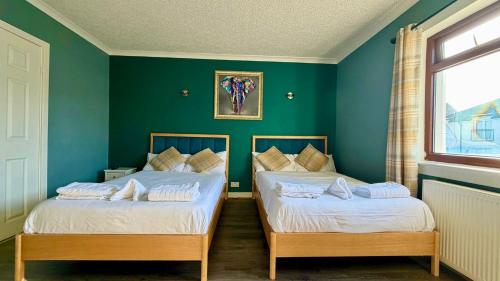 Lomond Park Hotel Room Type - Quadruple Room