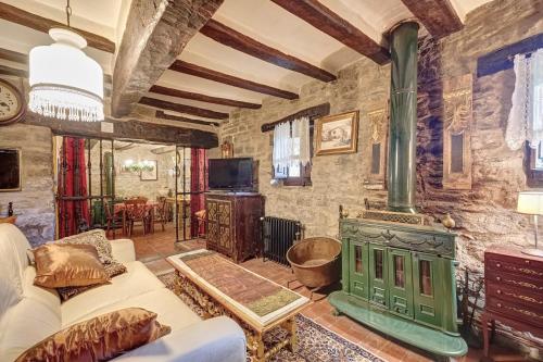 Casa Ondare Etxea by Clabao in Pirineo de Navarra