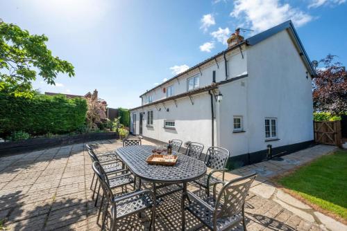 Iekārtas, 4 Bed in Great Plumstead oc-2295 in Great Plumstead