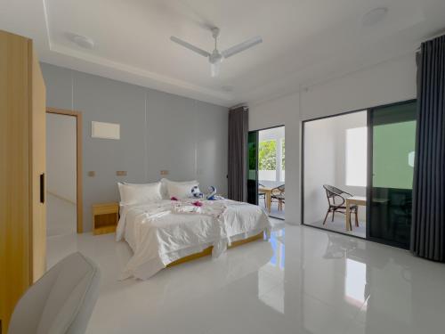 Silver Bay Kamadhoo in Baa Atolü