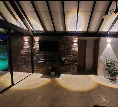 Nordika House - ideal para fotografía y descanso, Medellín (Foto 7)
