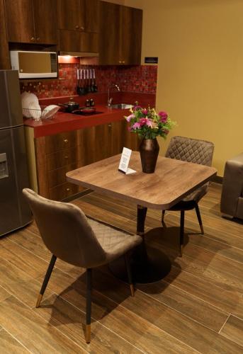 FORTICH APART HOTEL in Guayaquil