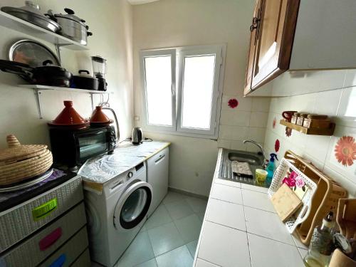 Stunning Two-Bedroom Apartment Fast Wi-Fi in 벤세르고