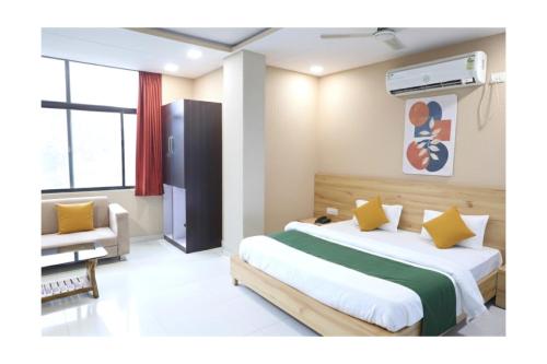 Istaba viesiem, HOTEL VALLABH VILAS in Hoshangabad