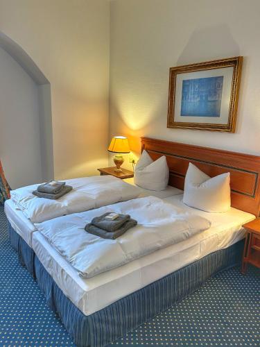 Hotel und Gasthof Wasserburg zu Gommern in 戈門