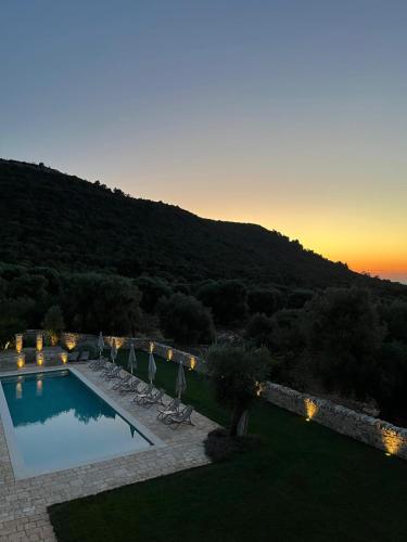 Swimming pool, Masseria Morrone in Campanile