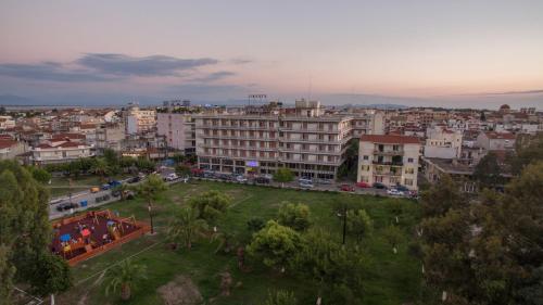 Hotel Liberty, Mesolongi bei Néa Manolás