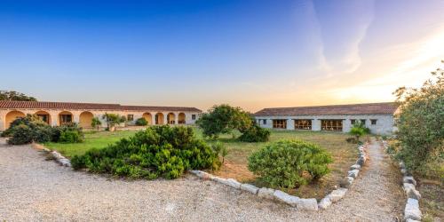 Residence with swimming-pool in Badesi, apartments with private outdoor area 4