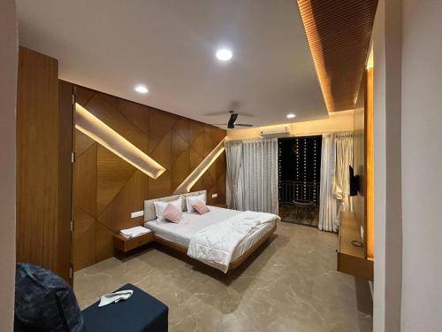 Shourya Resort and lawn Panhala  in Panhala