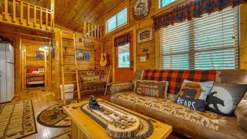 Double Nickel - A Tiny Home - image 8