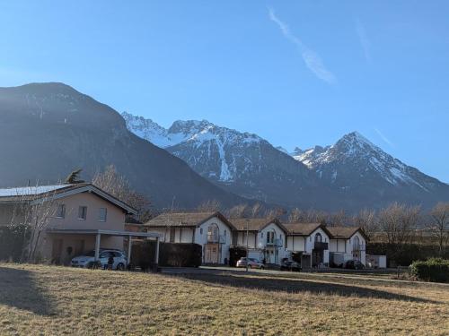 Bright studio Martigny - 30 min from Verbier - free parking in Martigny
