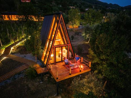 Funky Cabins Villas and Chalets - Gaia Park in イーベ エ ポシュメ