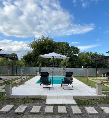 Cabañas Las Moras (Cabanas Las Moras) in 엘 아이발