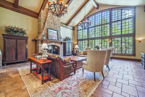 Experience luxury at Gold King Retreat, a large home in Breckenridge with a private hot tub in Warrior's Mark