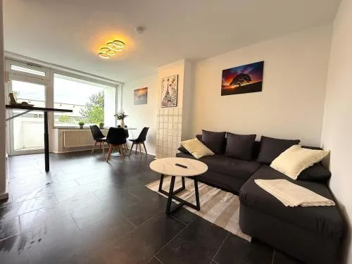R&S-Homes-2025-Kitchen,Balcony,TV in Braunschweig, Deutschland