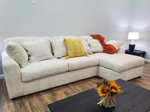 . Spacious Home downtown Hillsboro