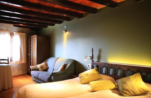 Hotel Can Borrell in Meranges