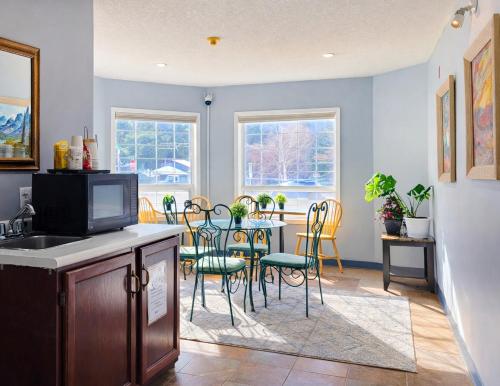 館内設備, マウンテン ビュー イン (Mountain View Inn) in キャンモア（AB）