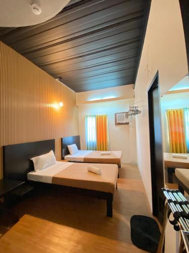 room detail thumbnail 0