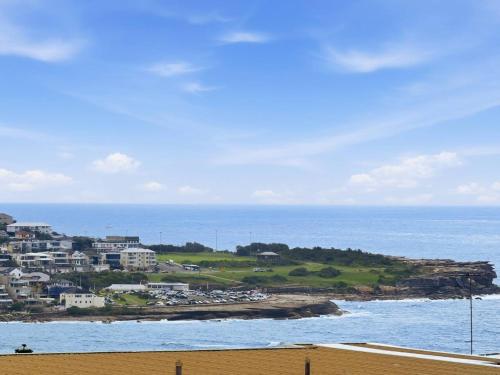 Coogee Oasis - Ocean Outlooks near the Beach - image 13