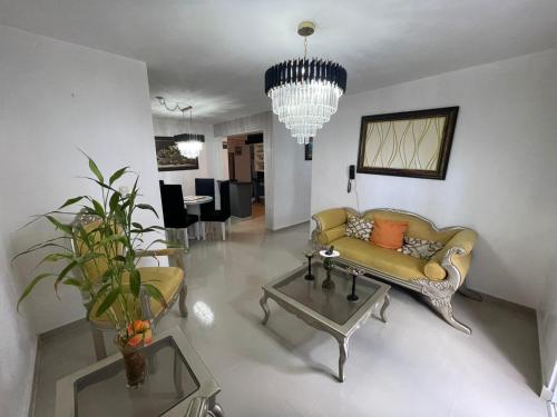 Alojamiento sencillo y confortable in Villa Mella