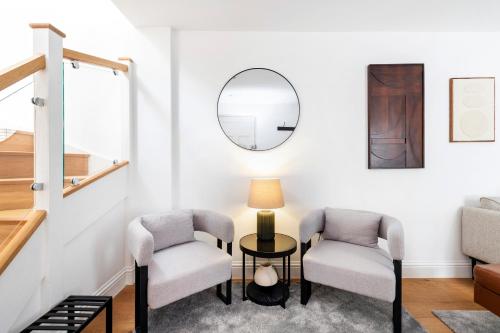Beautiful 3-Bedroom House on the Edge of Hyde Park - image 3