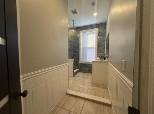 Affordable Private Room inWanaque Near NYC, Trails in Wanaque