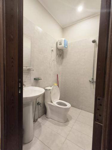 Luxe Living Stay - Stylish Apartment Near Airport ISB - image 2