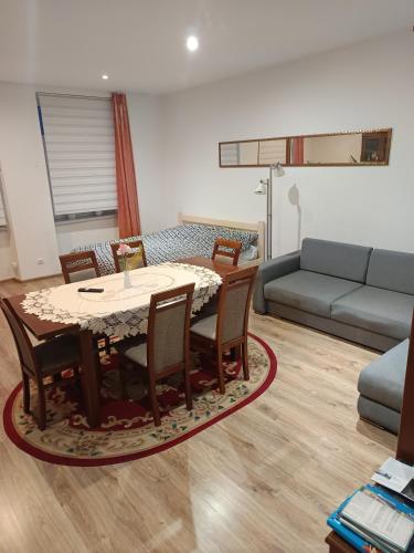 Rafaelo Wladycze 17/4 - Przemysl