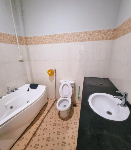Beyond Pub guest House and Hotel in Thateng