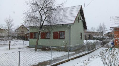 Bakina kućica - Grandma's cottage