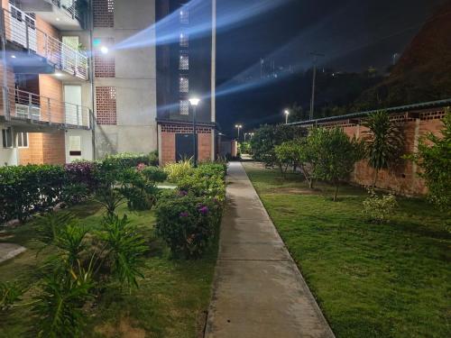 Surrounding environment, White Hub Modern Apt 5 min from Maiquetia Airport CCS in Maiquetía