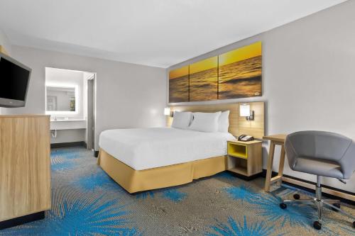 Days Inn by Wyndham Ocean Springs - image 35