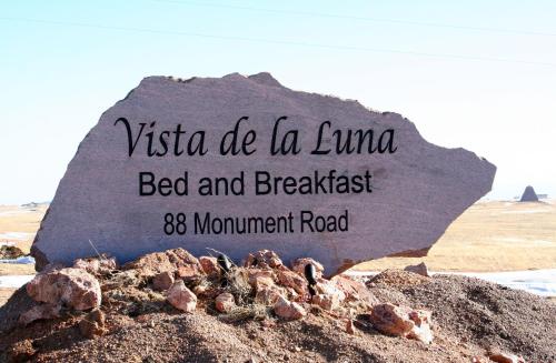 Vista de la Luna Bed & Breakfast - image 3