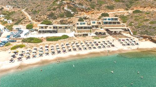 . Spathi Beach Suites Kea