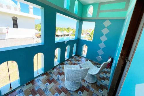 Terrazzo/balcone, Villa di 500 m² con 1 camera(e) e 1 bagno(i) privato(i) in zona Naic (Torres Farm Resort powered by Cocotel) in Naic