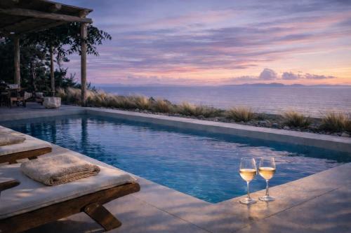 Spathes Luxury Private Pool Villa with Sea View in Kefalonia – khách sạn tại Katelios