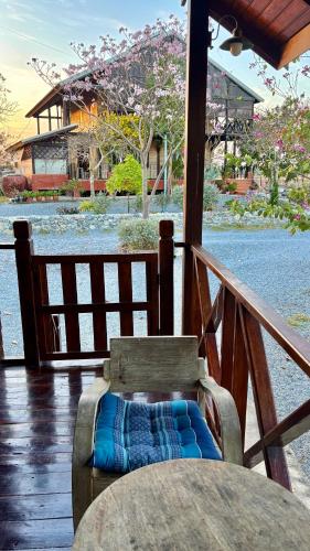 Rang Robin Farmstay for 4 with pool in Sida