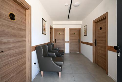 Lakeview Apartments 4