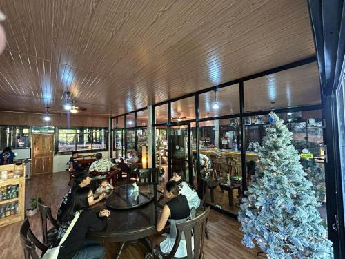 Restaurant, Divine Nordan Lodge in Tuding