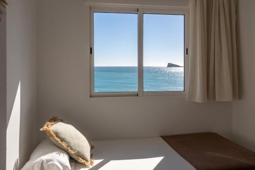 2 bedrooms, 5 beds