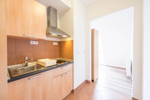 Mango Apartments - image 5